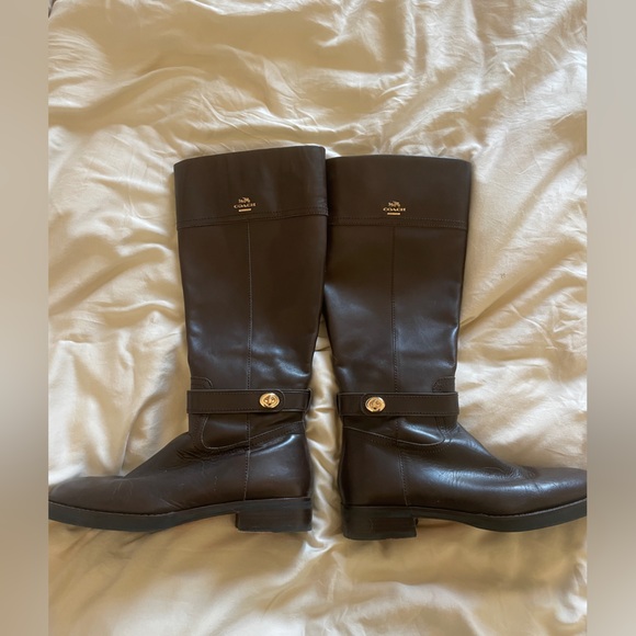 Coach Brown leather boots - Picture 4 of 10